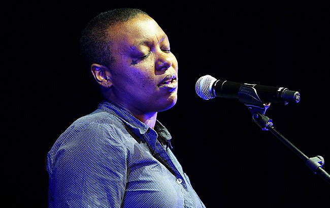 meshell-ndegeocello-650-zpswucmquiw.jpg